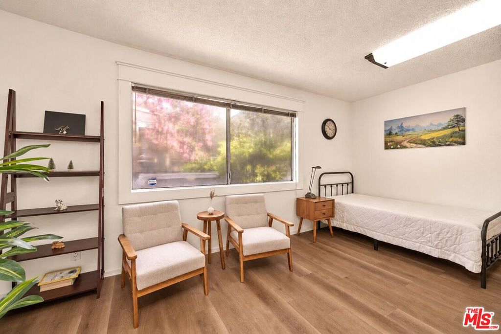 200 S La Fayette Park Place 2 Property Photo 19
