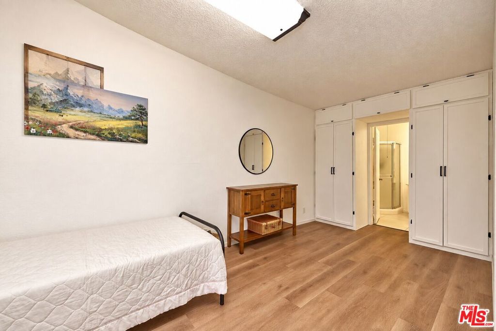 200 S La Fayette Park Place 2 Property Photo 20