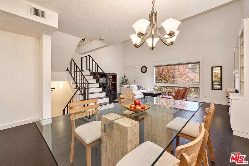 200 S La Fayette Park Place 2 Property Photo 22