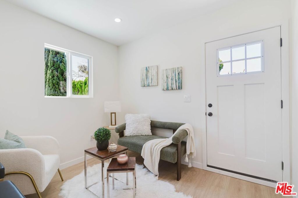 13245 Calcutta Street Property Photo 4
