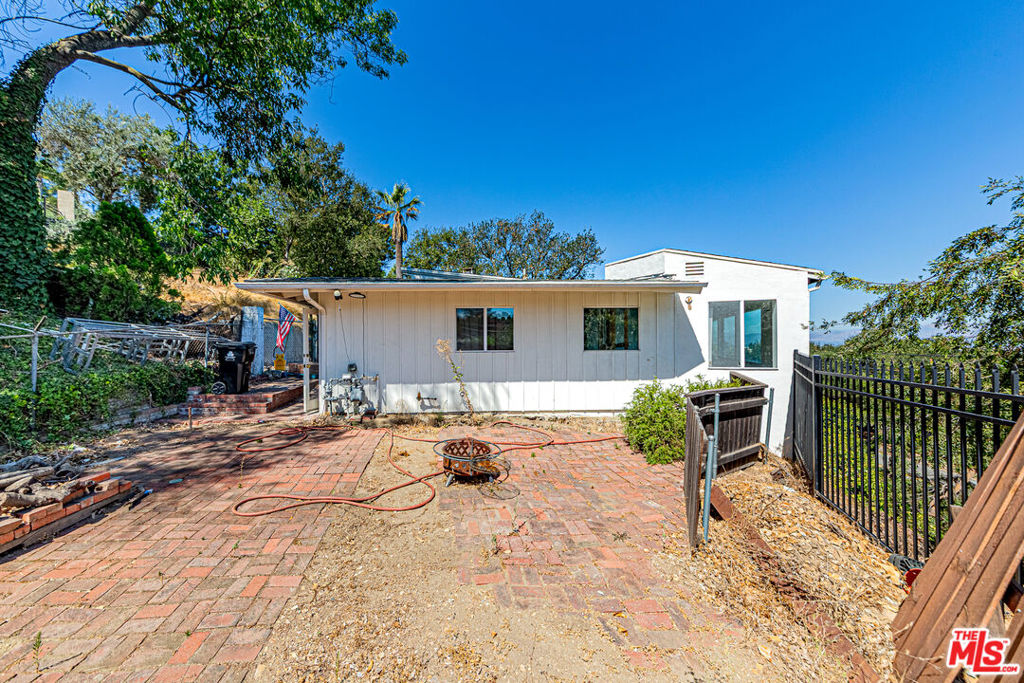 14301 Mulholland Drive Property Photo 1