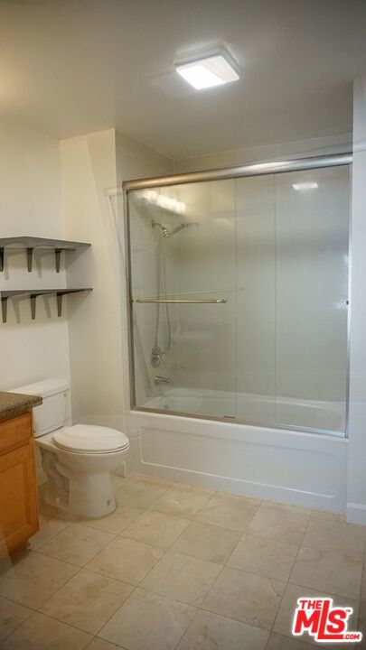 2311 W 10th Street 203 Property Photo 14