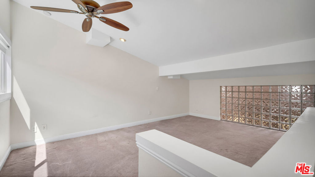 5901 Canterbury Drive 21 Property Photo 18