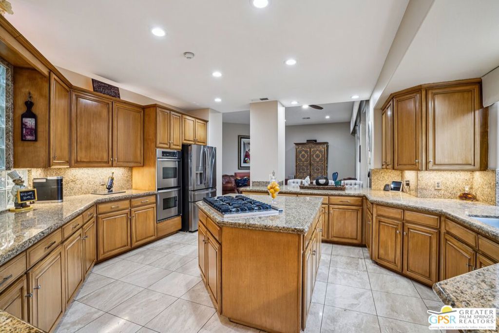79140 Fox Run Property Photo 15