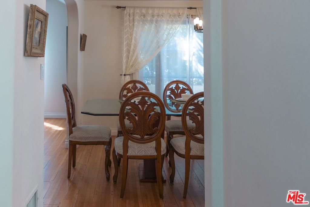 410 N Crescent Heights Boulevard Property Photo 18