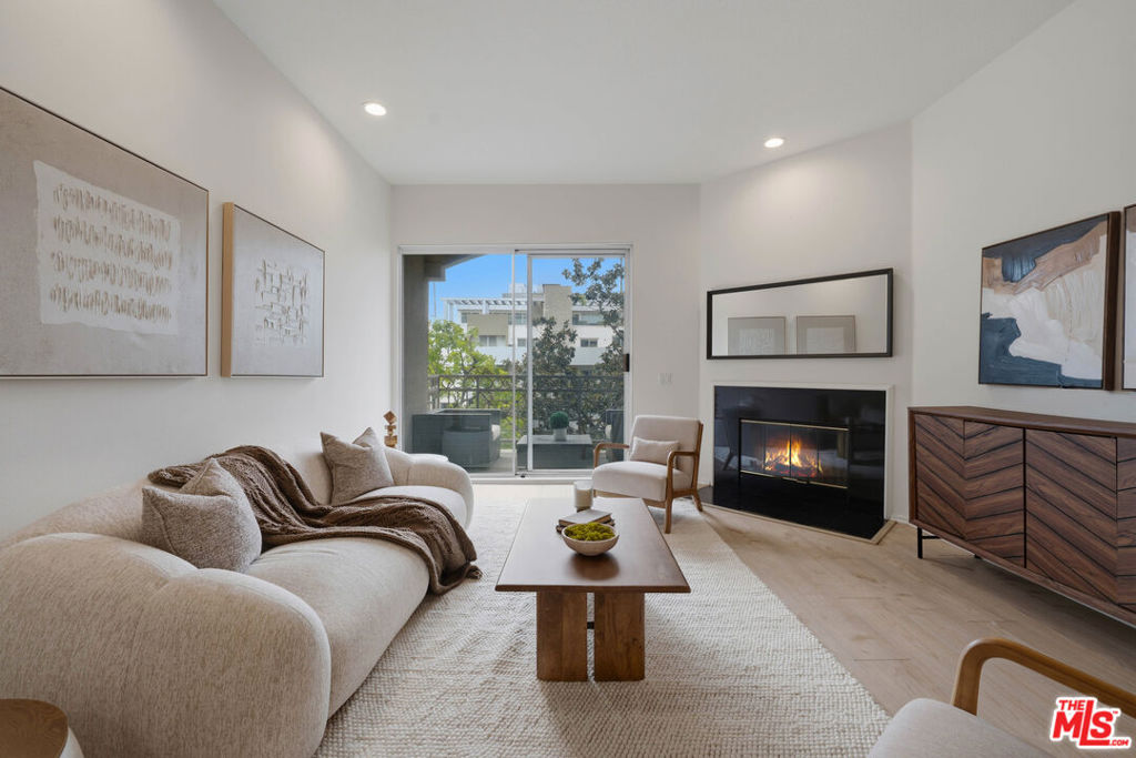 1820 S Beverly Glen Boulevard 208 Property Photo 1