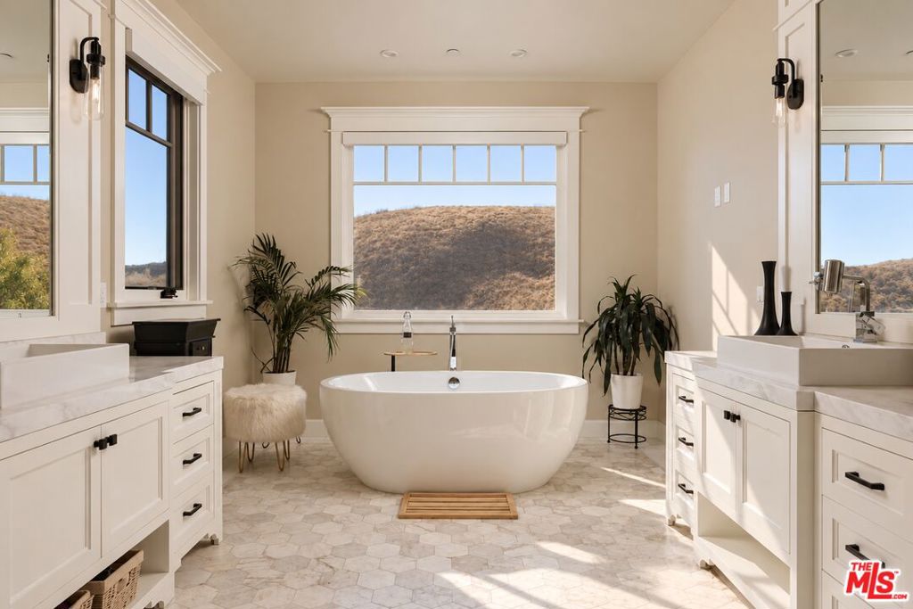 25081 Lewis And Clark Road Property Photo 17