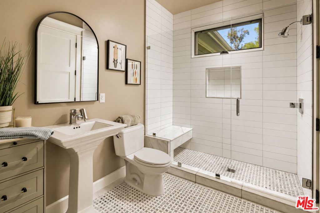 25081 Lewis And Clark Road Property Photo 23