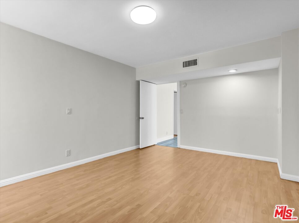 9221 Charleville Boulevard C Property Photo 11