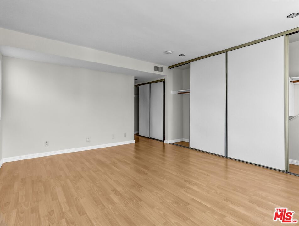 9221 Charleville Boulevard C Property Photo 15