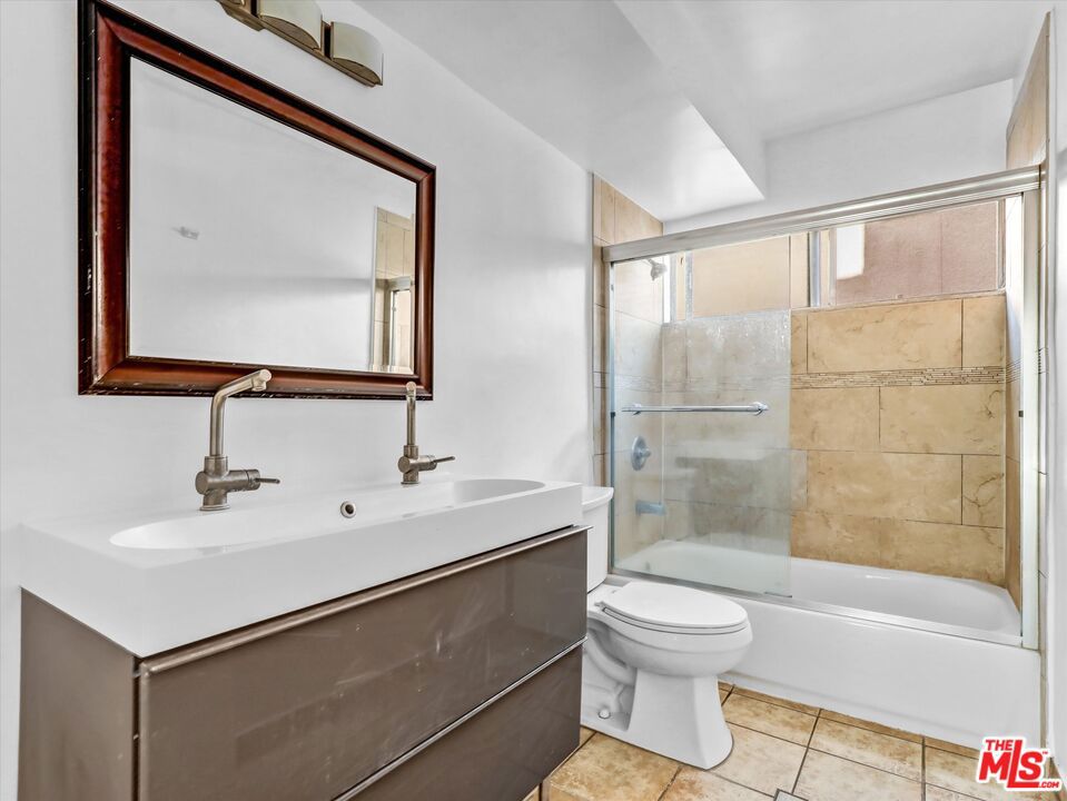 9221 Charleville Boulevard C Property Photo 17