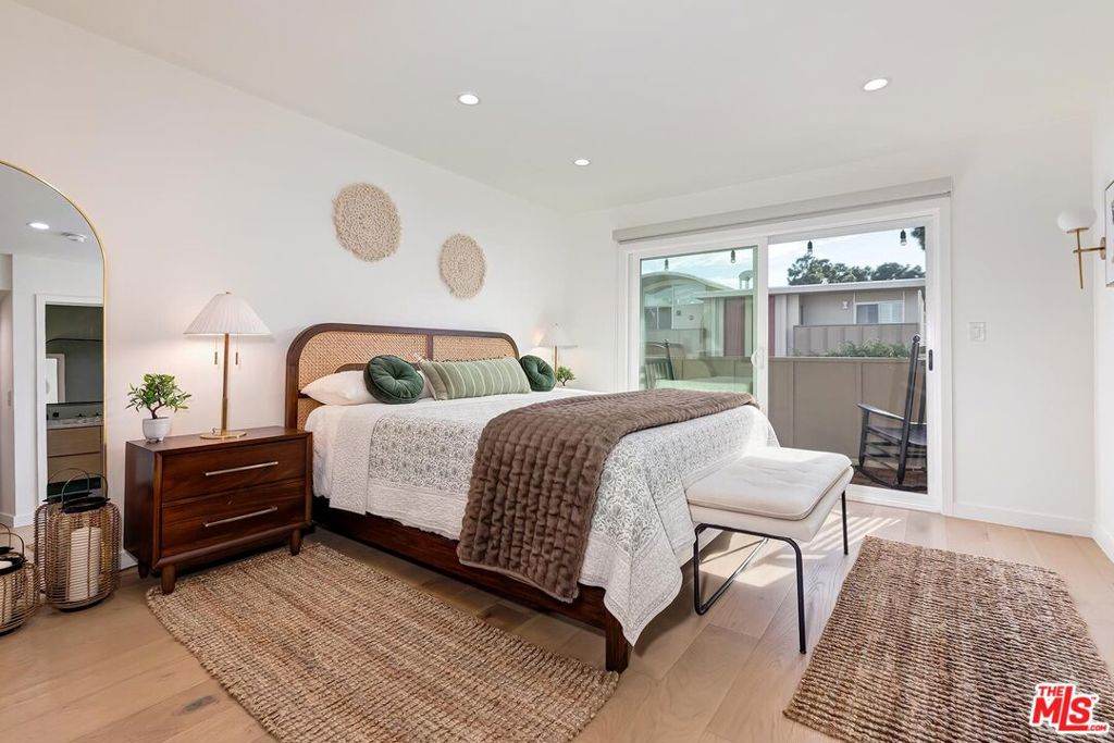 4748 La Villa Marina D Property Photo 10