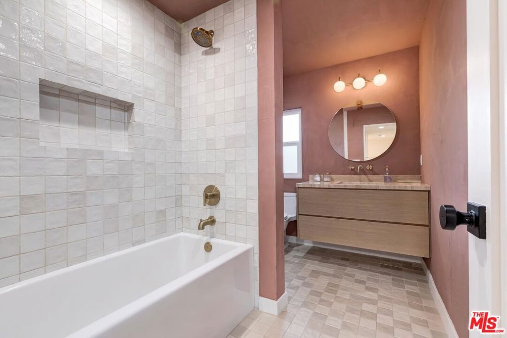 4748 La Villa Marina D Property Photo 16