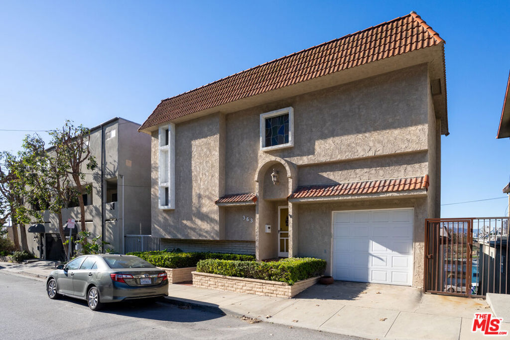 363 Pershing Drive Property Photo 1