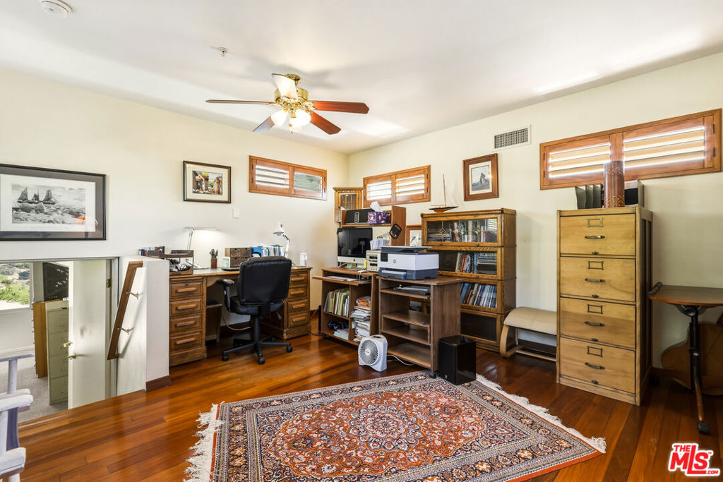 229 Lorine Lane Property Photo 33