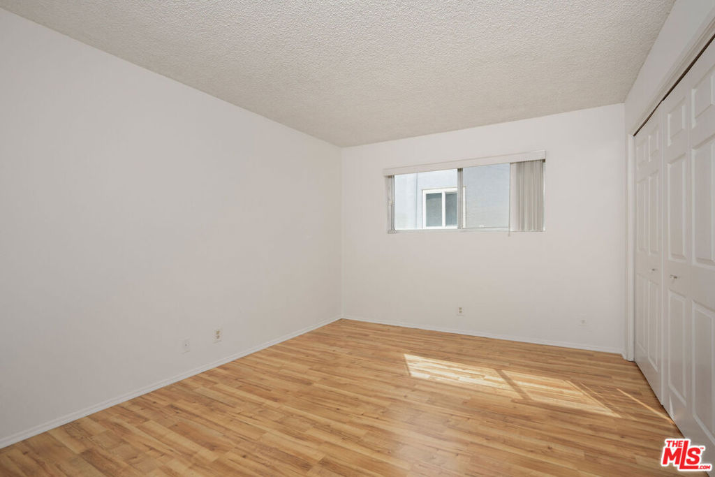 953 4th Street 300 Property Photo 9