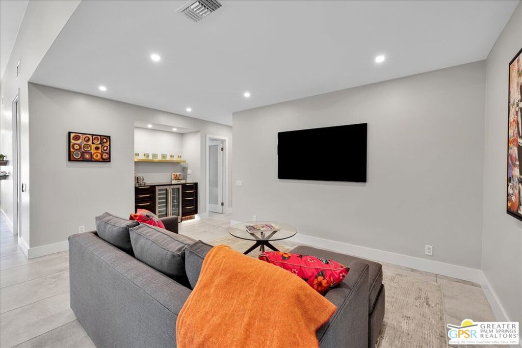 490 E Via Ensenada Circle Property Photo 15
