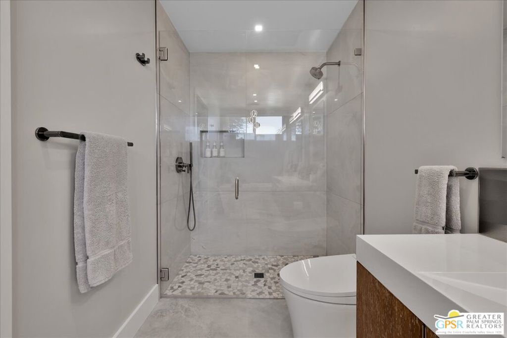 490 E Via Ensenada Circle Property Photo 22