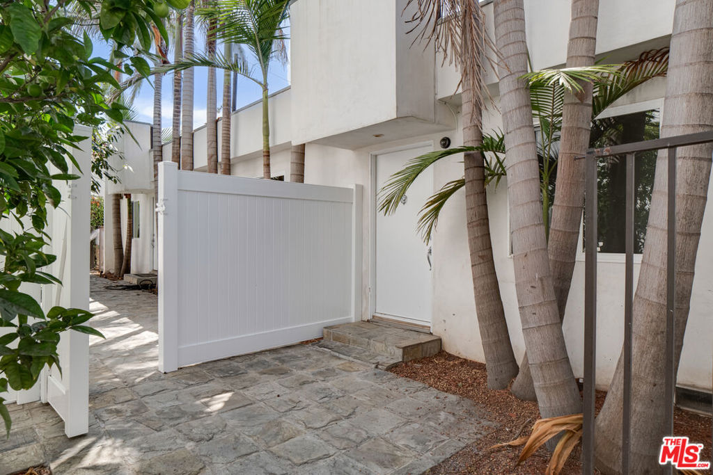 137 Arena Street Property Photo 22