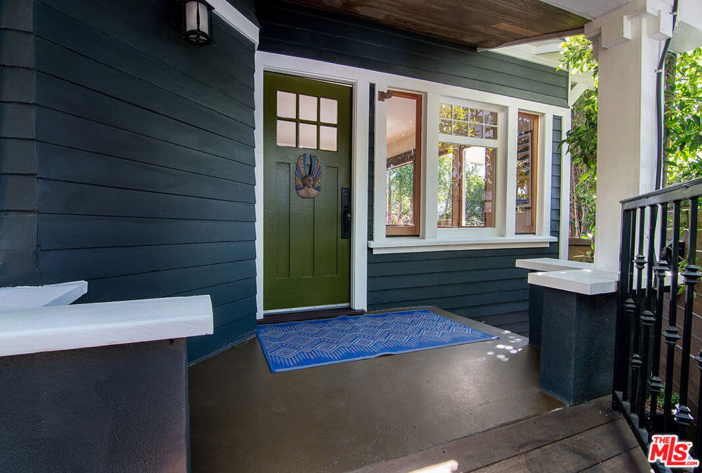1130 Electric Avenue Property Photo 4