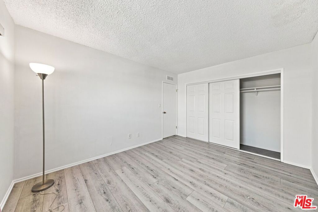 1246 Euclid Street 6 Property Photo 11