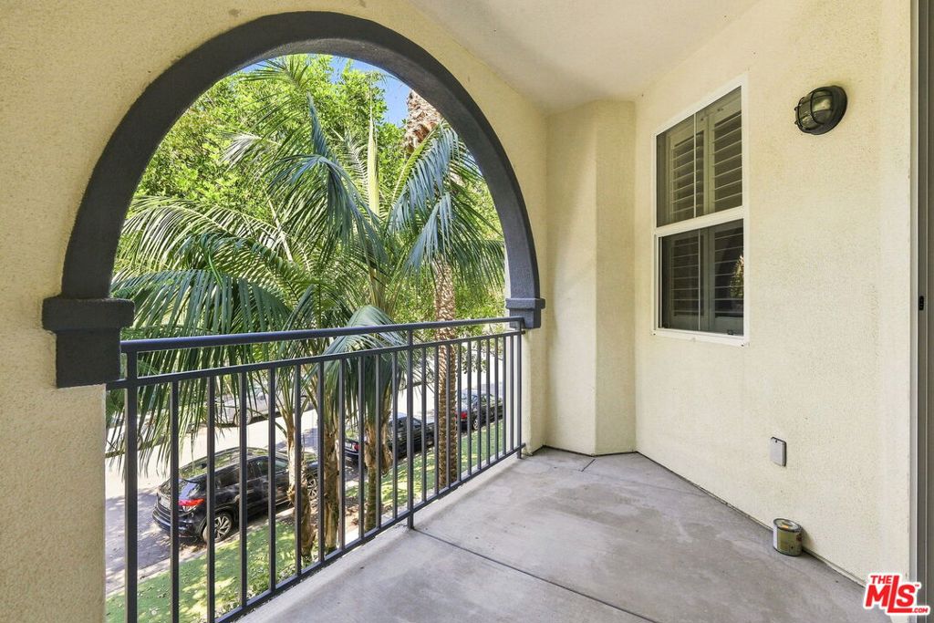 12963 Runway Road 218 Property Photo 14