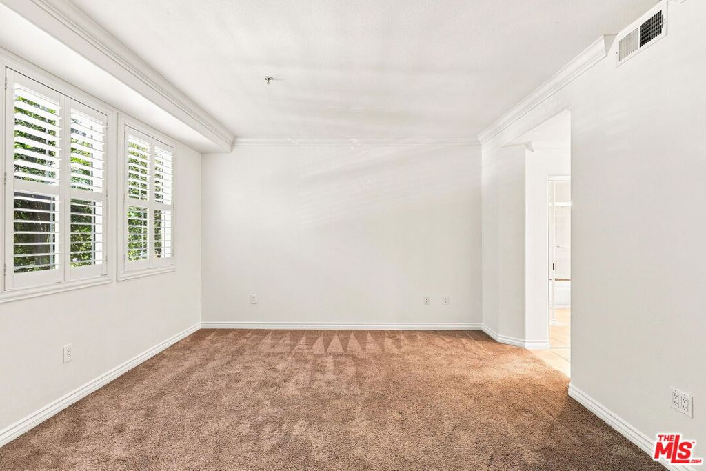 12963 Runway Road 218 Property Photo 16