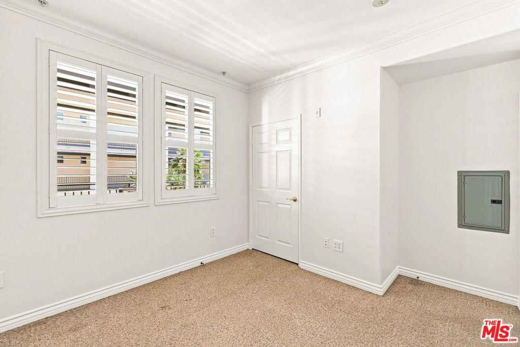 12963 Runway Road 218 Property Photo 21
