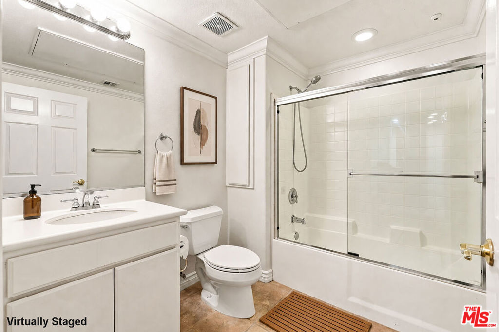 12963 Runway Road 218 Property Photo 25