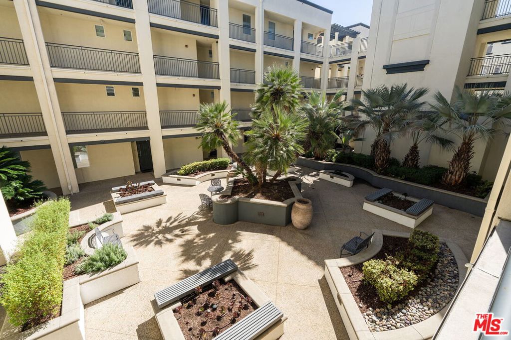 12963 Runway Road 218 Property Photo 31