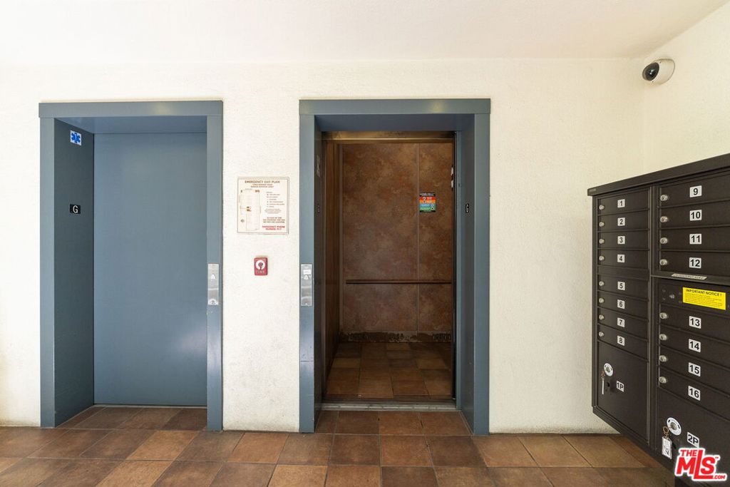 12963 Runway Road 218 Property Photo 33