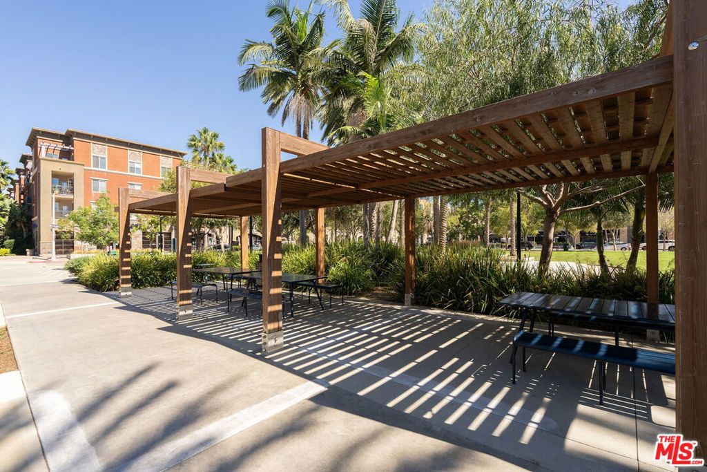12963 Runway Road 218 Property Photo 37