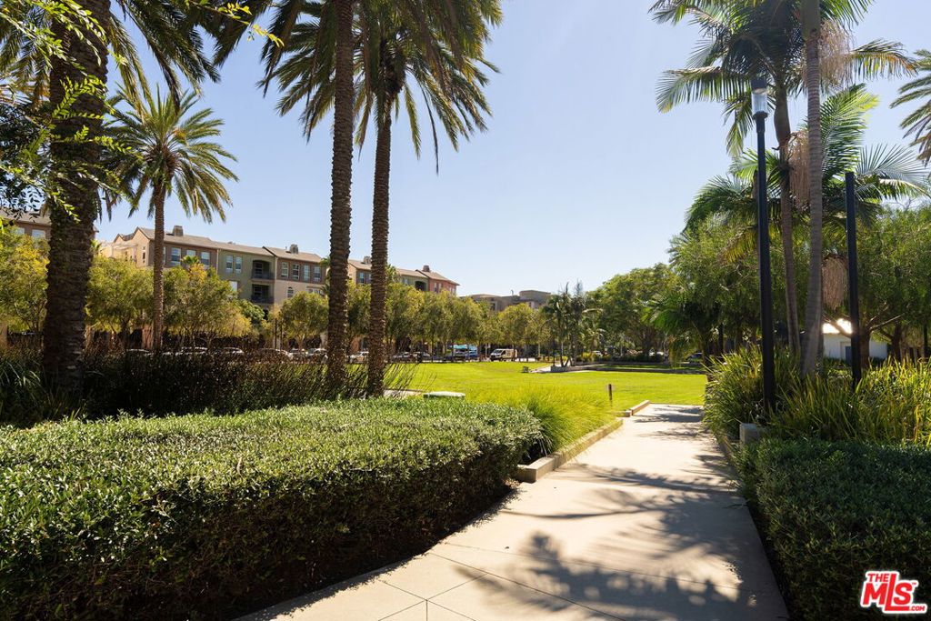 12963 Runway Road 218 Property Photo 38