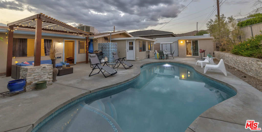 13320 Calle Amapola Property Photo 1