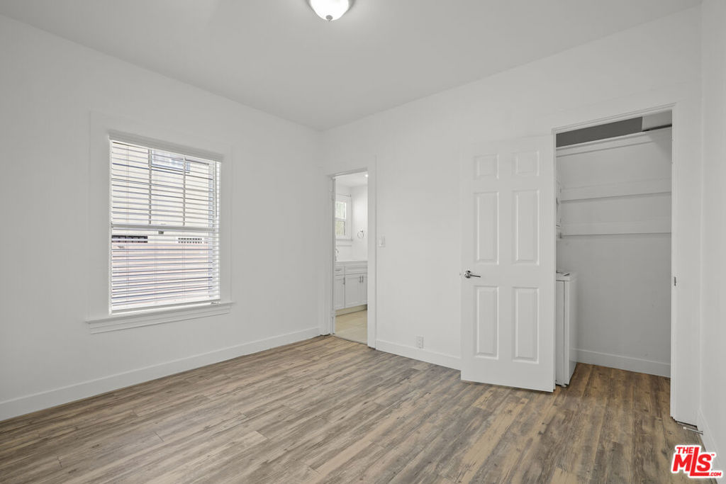530 Almond Avenue Property Photo 14