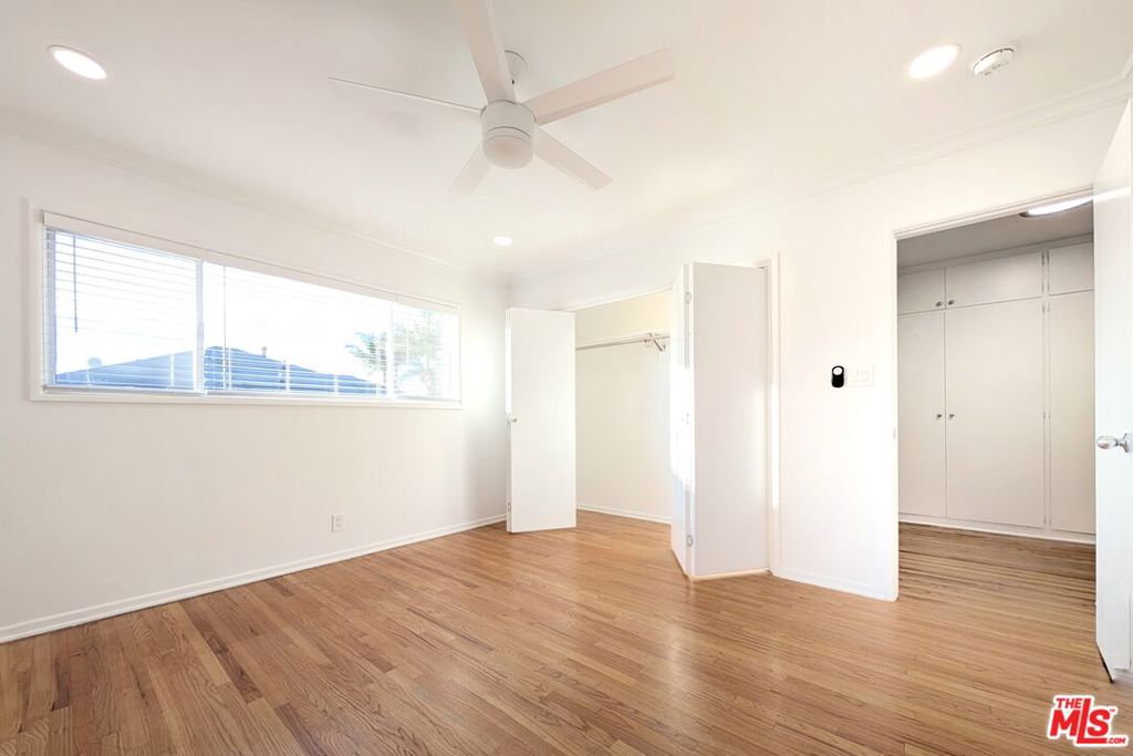 224 Bicknell Avenue C Property Photo 6