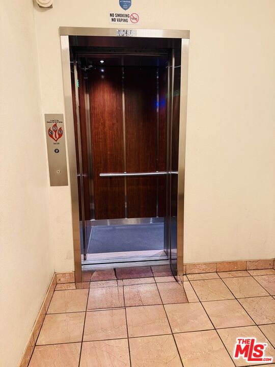 360 S Kenmore Avenue 305 Property Photo 6