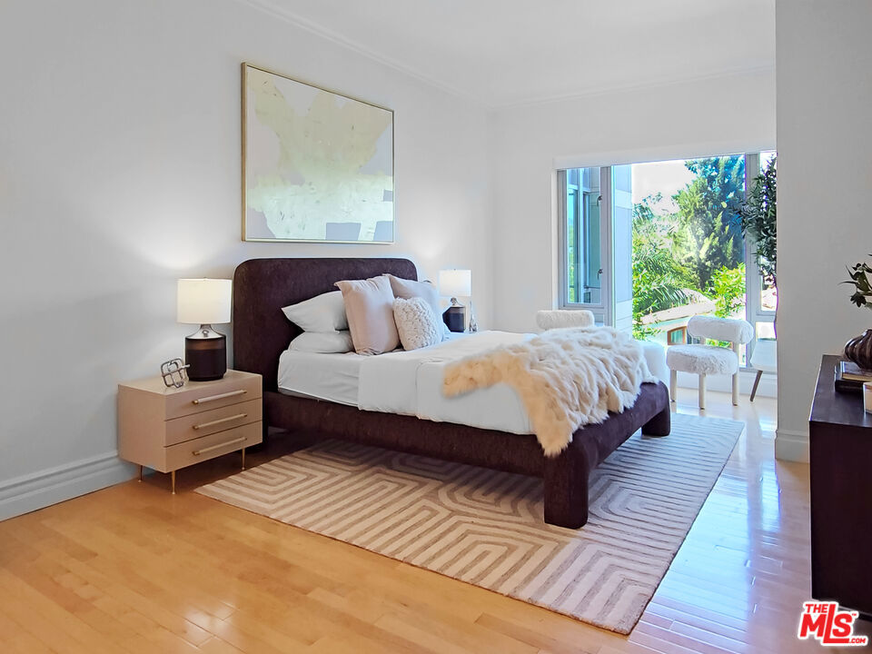 10727 Wilshire Boulevard 404 Property Photo 26