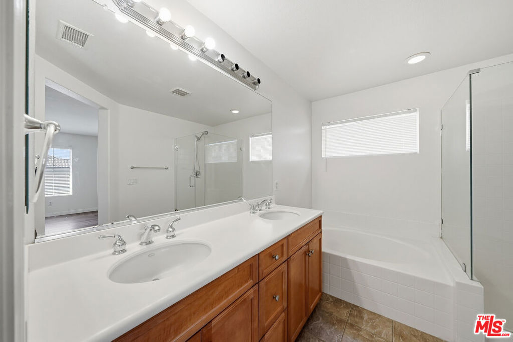 1021 Topaz Lane Property Photo 35