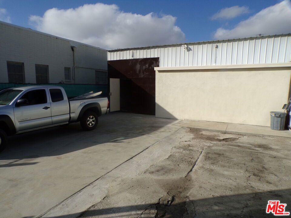 26987239 Property Photo 13