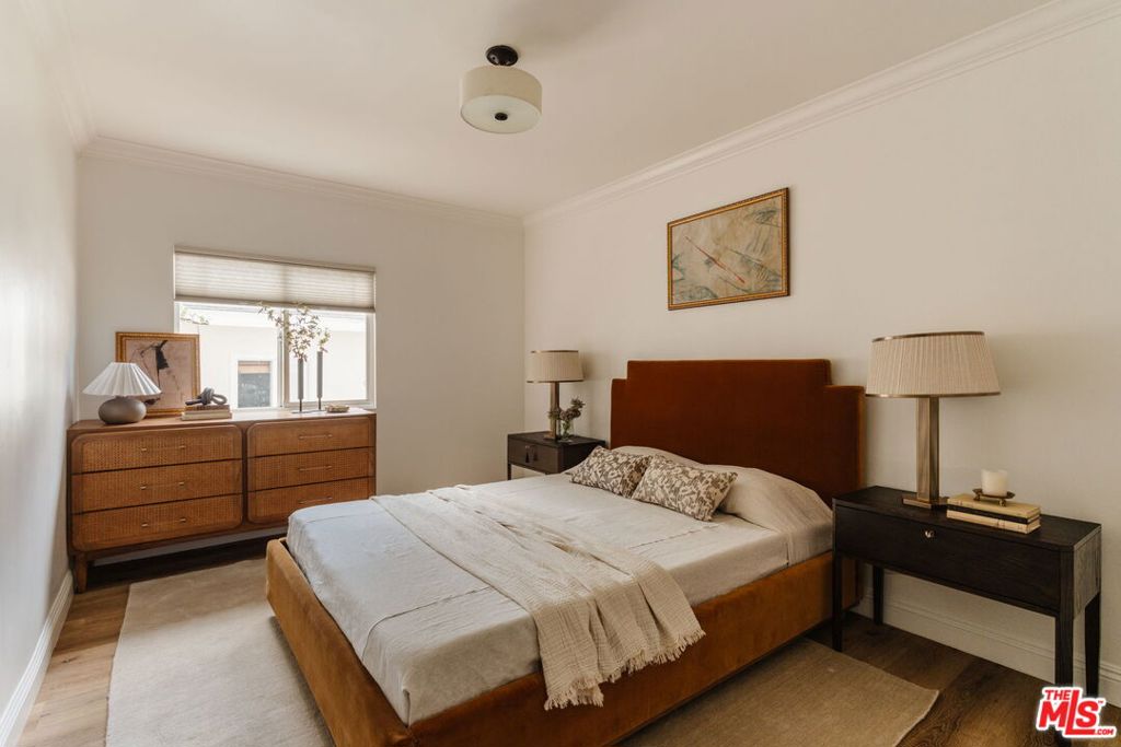 2223 Alsace Avenue Property Photo 16