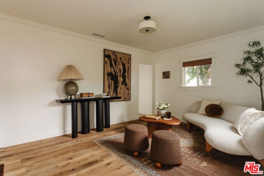 2223 Alsace Avenue Property Photo 29