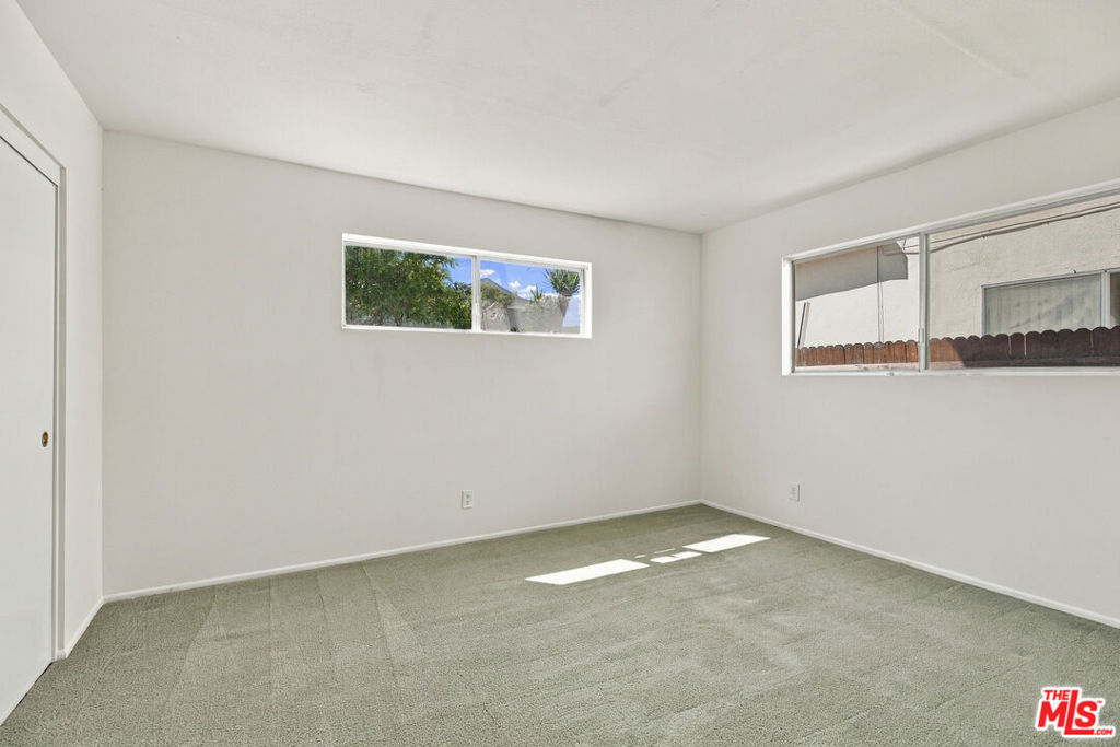 19431 Scobey Avenue Property Photo 11