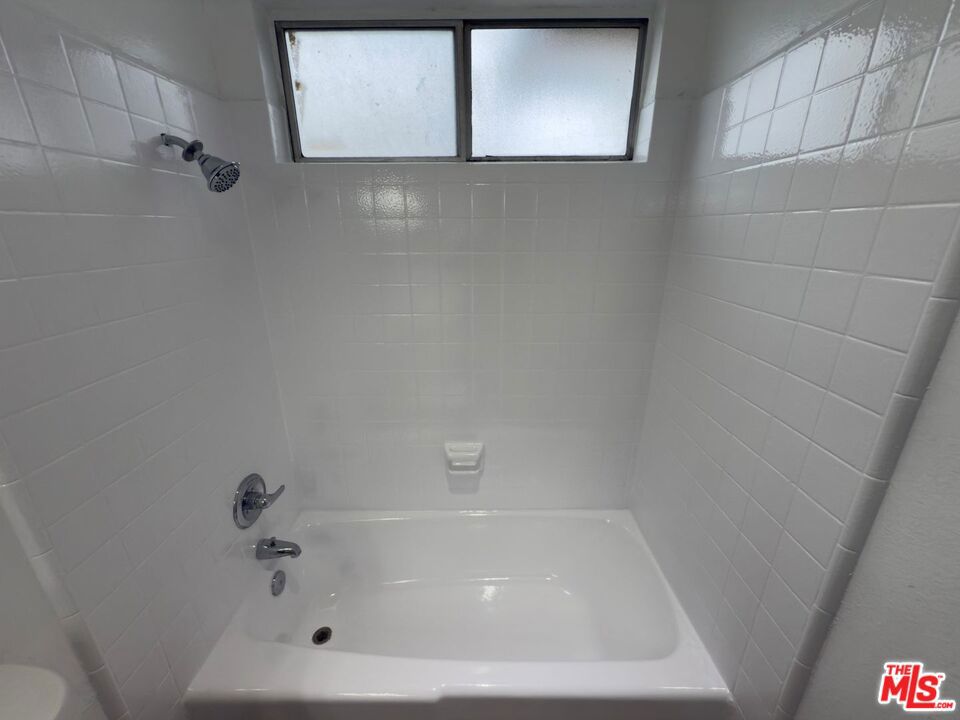 12634 Kalnor Avenue 14 Property Photo 13