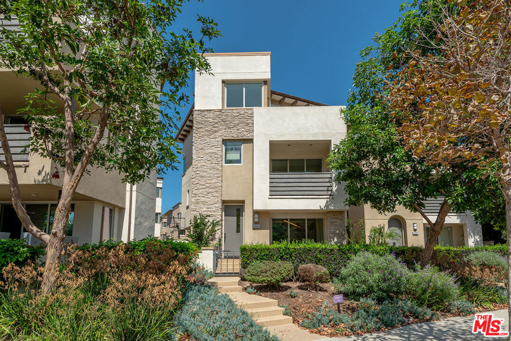 12824 S Seaglass Circle Property Photo 1