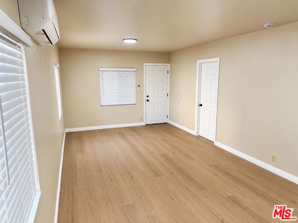 5966 1/2 Benner St Property Photo 13