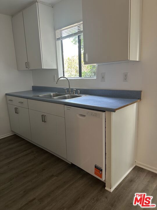 710 Crenshaw Boulevard 106 Property Photo 4