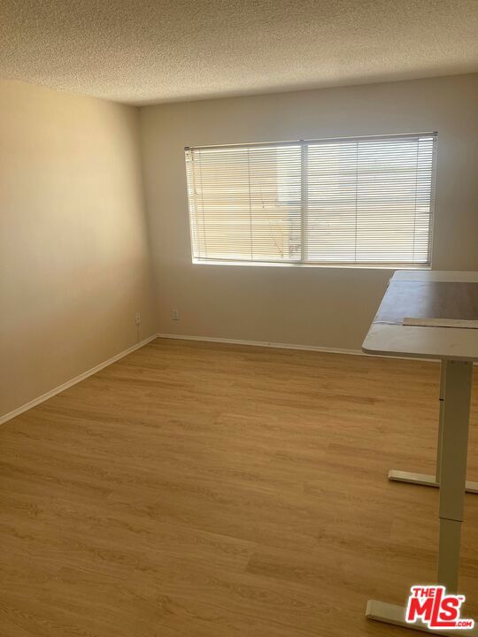 1025 N Kings Road 313 Property Photo 19