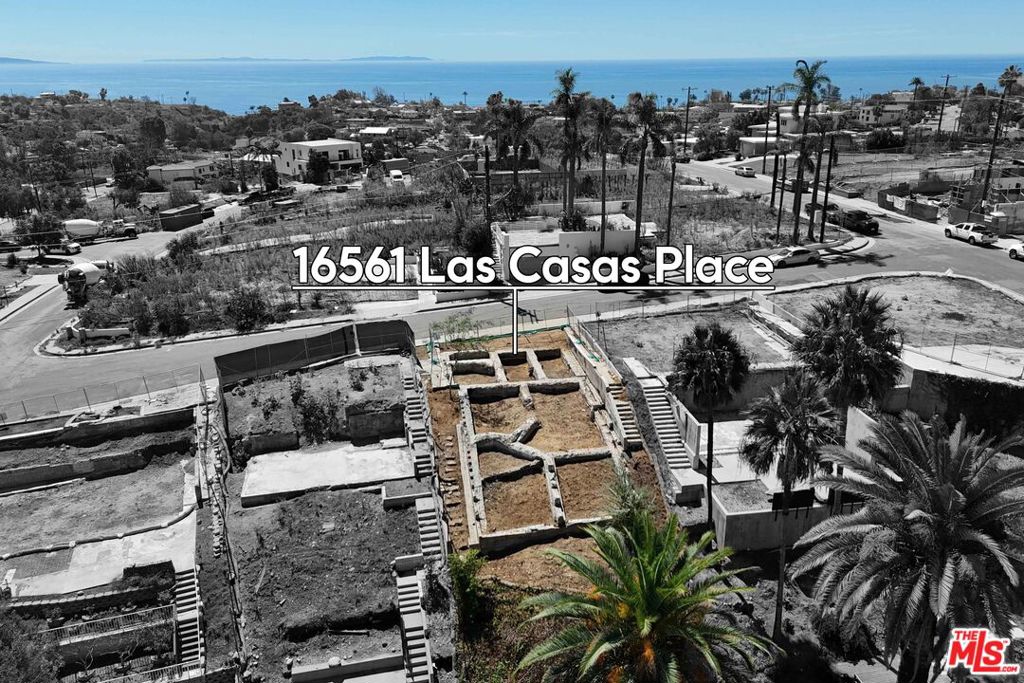 16561 Las Casas Place Property Photo 6