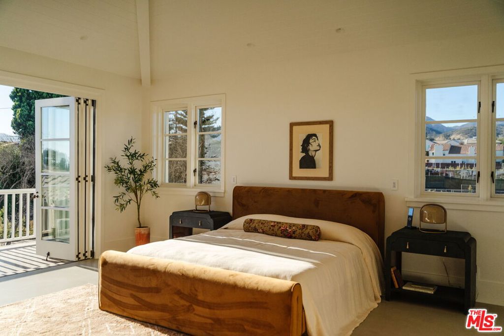 931 Chautauqua Boulevard Property Photo 17